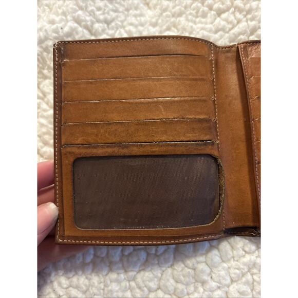 Vtg Dooney & Bourke French wallet Change Bone & British Tan Trim Kisslock small - Picture 4 of 8